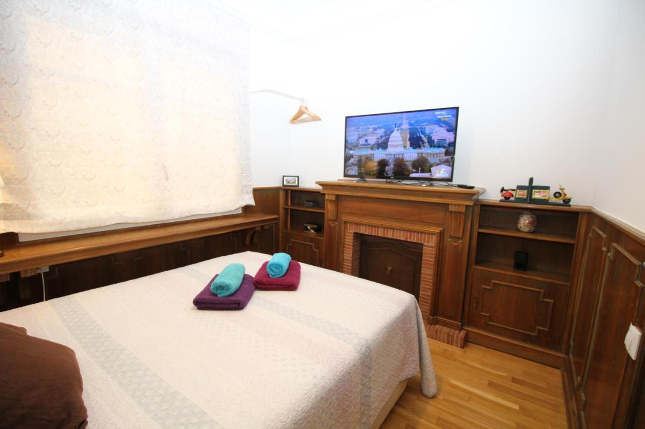 Nuevo Balmes Habitaciones Barcelona Exterior photo