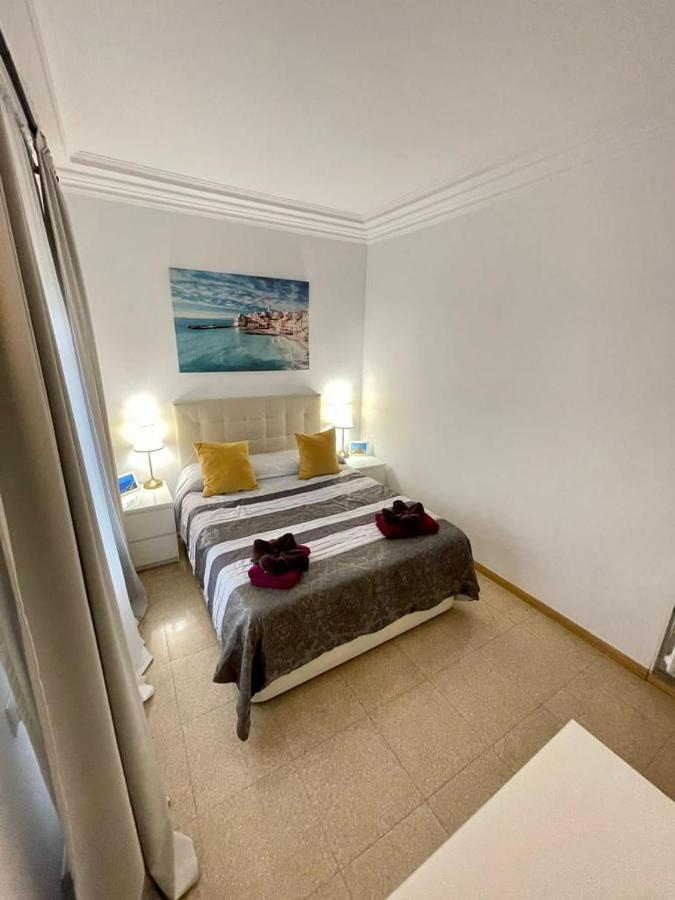 Nuevo Balmes Habitaciones Barcelona Exterior photo